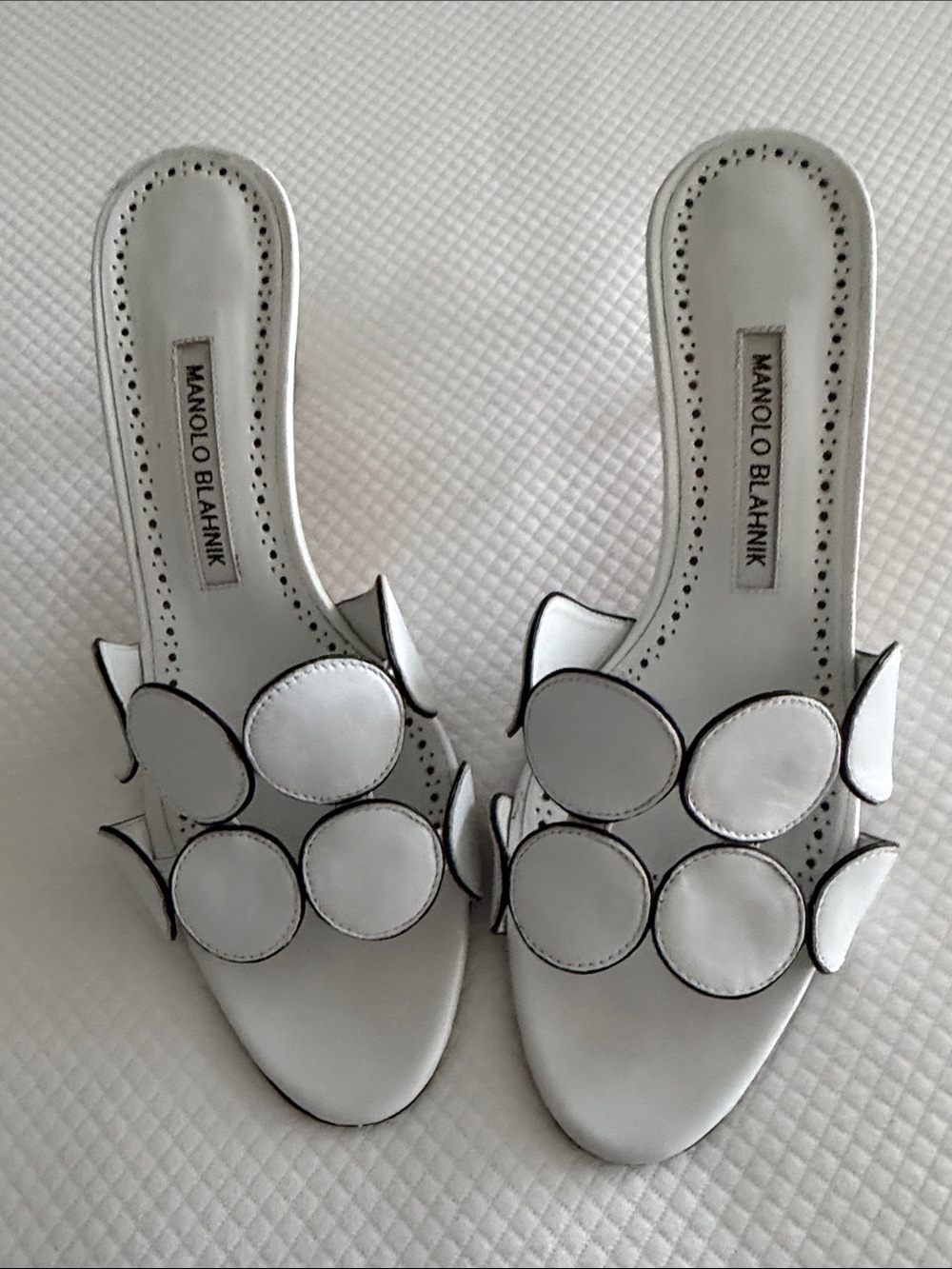 Manolo Blahnik White/black Leather Circle-Haribal Slide Mules